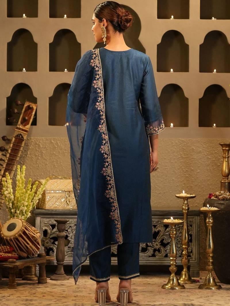 Women Ethnic Motifs Embroidered Kurta with Trousers & Dupatta