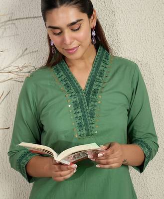 Women Ethnic Motifs Embroidered Sequinned Pure Cotton Kurta with Trousers 2