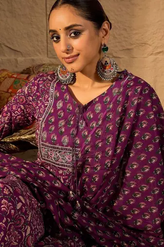 Floral Printed Kurta With Trouser & With Dupatta