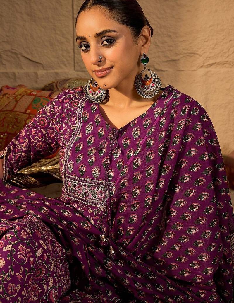 Floral Printed Kurta With Trouser & With Dupatta