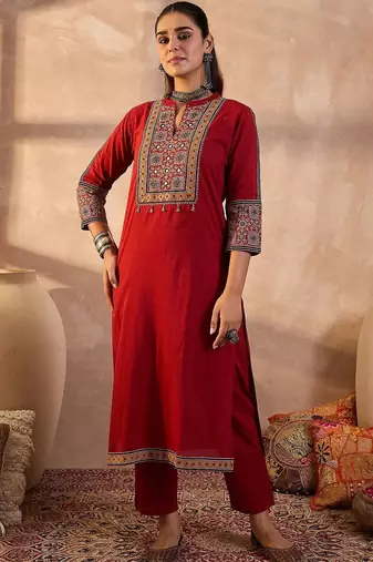 Women Ethnic Motifs Embroidered Cotton Kurta with Trousers & With Dupatta