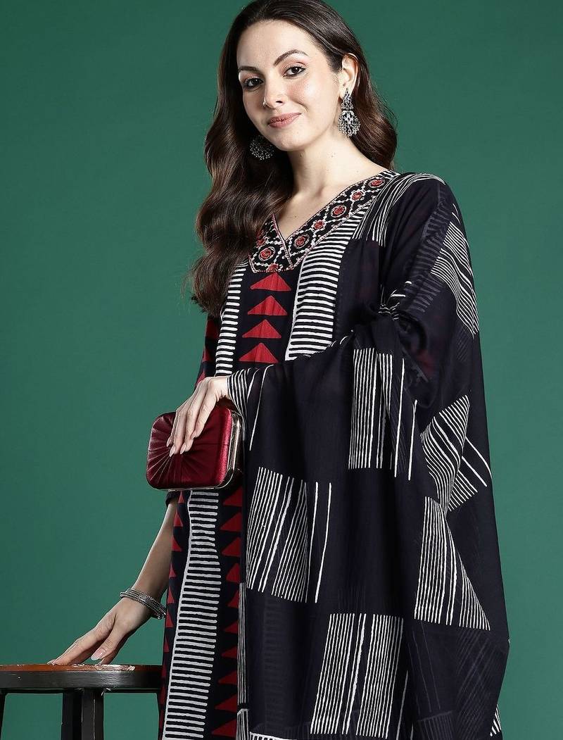 Geometric Printed Straight Pure Cotton Kurta With Trouser And Dupatta