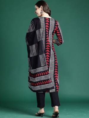 Geometric Printed Straight Pure Cotton Kurta With Trouser And Dupatta 4