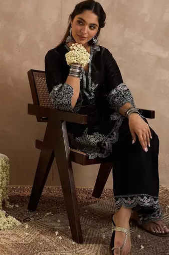 Floral Embroidered V-Neck Thread Work Straight Kurta & Palazzos