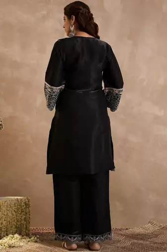Floral Embroidered V-Neck Thread Work Straight Kurta & Palazzos