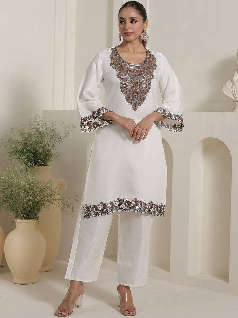 Women Ethnic Motifs Embroidered Kurta with Trousers & Dupatta