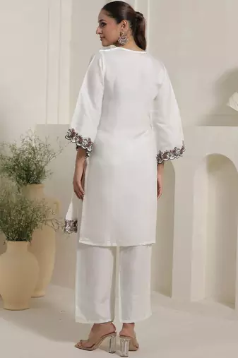 Women Ethnic Motifs Embroidered Kurta with Trousers & Dupatta