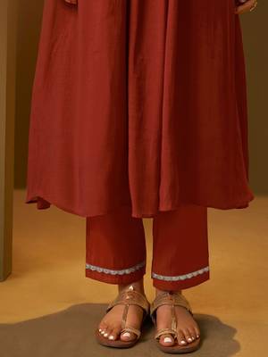 Women Ethnic Motifs Embroidered Thread Work A-Line Kurta with Trouser 6