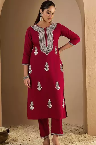 Women Ethnic Motifs Printed Kurta with Trousers