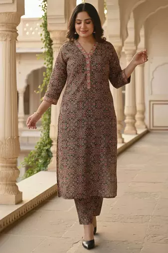Floral Printed Pure Cotton Straight Kurta With Trousers