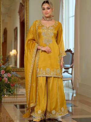 Women Ethnic Motifs Embroidered Regular Thread Work Kurta with Sharara & With Dupatta 1
