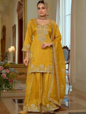 Women Ethnic Motifs Embroidered Regular Thread Work Kurta with Sharara & With Dupatta 5