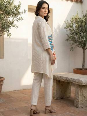 Women Floral Printed Regular Pure Cotton Kurta with Trousers 3