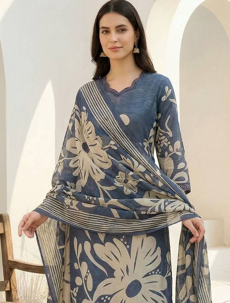 Women Floral Printed Regular Beads and Stones Kurta with Trousers & With Dupatta