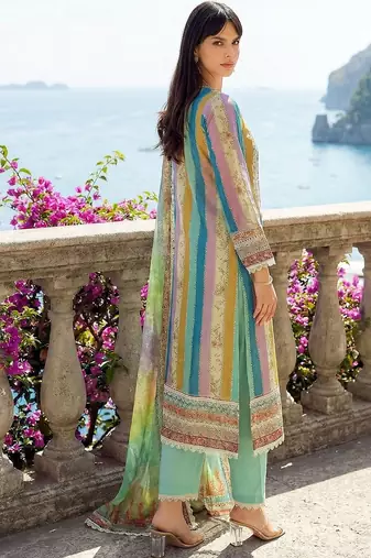 Women Printed Regular Thread Work Kurta with Trousers & With Dupatta