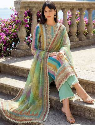 Women Printed Regular Thread Work Kurta with Trousers & With Dupatta 5