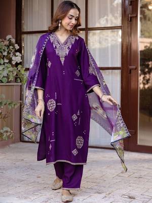 Women Ethnic Motifs Embroidered Regular Thread Work Kurta with Trousers & With Dupatta 1