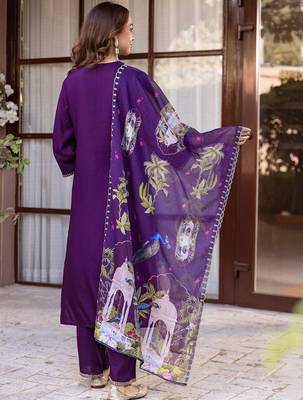 Women Ethnic Motifs Embroidered Regular Thread Work Kurta with Trousers & With Dupatta 7