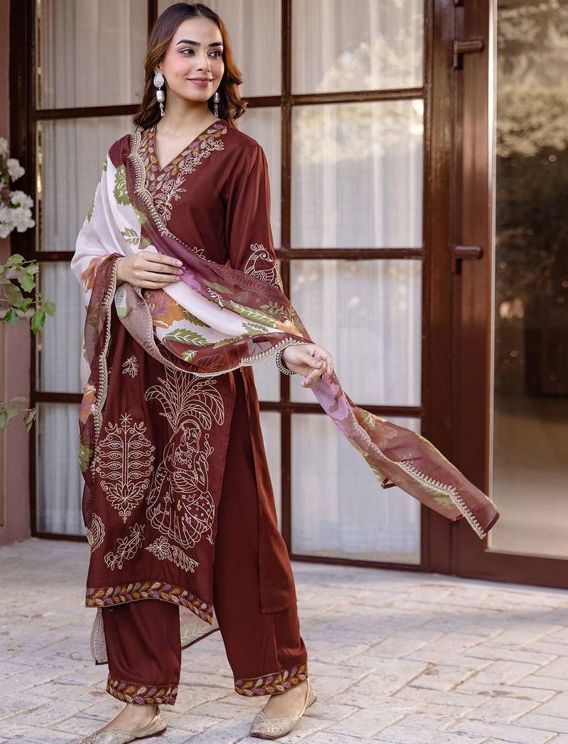 Women Ethnic Motifs Embroidered Regular Thread Work Kurta with Trousers & With Dupatta