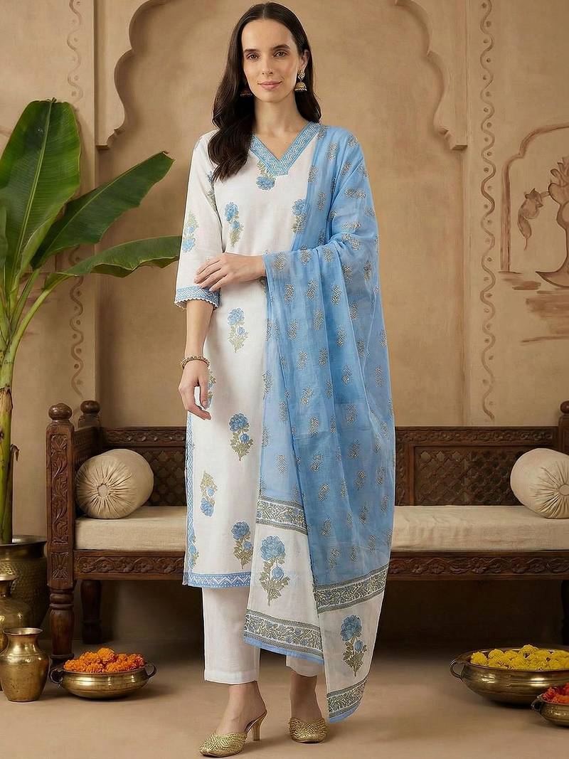 Women Floral Printed Regular Sequinned Pure Cotton Kurta with Trousers & With Dupatta