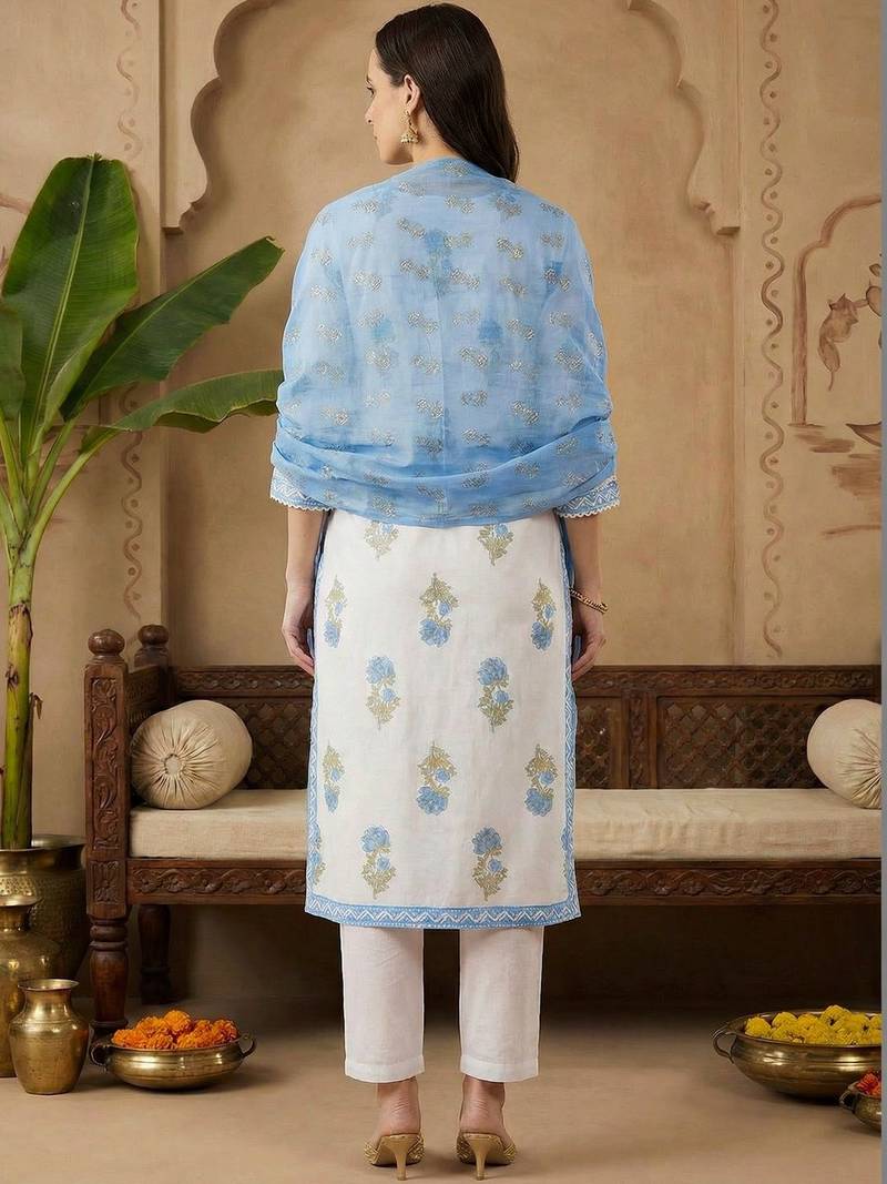 Women Floral Printed Regular Sequinned Pure Cotton Kurta with Trousers & With Dupatta