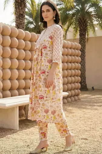 Women Floral Printed Empire Pure Cotton Kurta with Trousers