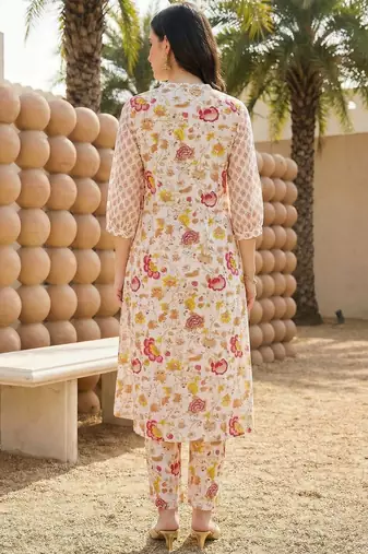 Women Floral Printed Empire Pure Cotton Kurta with Trousers