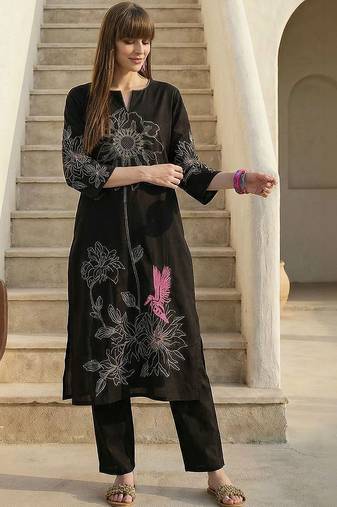 Women Floral Embroidered Regular Thread Work Pure Cotton Kurta with Trousers