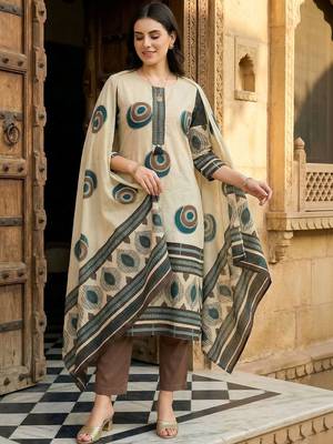 Women Printed Regular Thread Work Pure Cotton Kurta with Trousers & With Dupatta 1