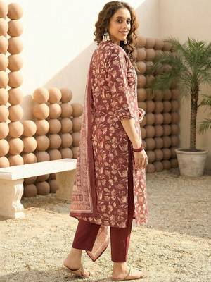 Women Floral Printed Regular Gotta Patti Pure Cotton Kurta with Trousers & With Dupatta 3