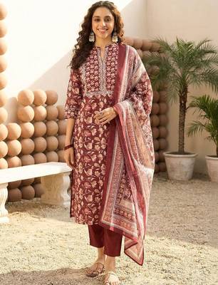 Women Floral Printed Regular Gotta Patti Pure Cotton Kurta with Trousers & With Dupatta 4