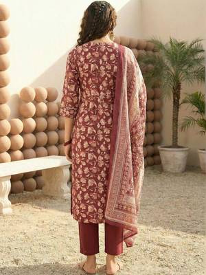 Women Floral Printed Regular Gotta Patti Pure Cotton Kurta with Trousers & With Dupatta 5