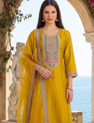 Women Ethnic Motifs Embroidered Regular Kurta with Trousers & Dupatta 3
