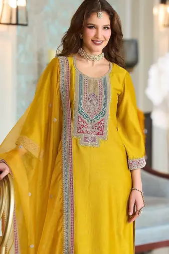 Women Ethnic Motifs Embroidered Regular Kurta with Trousers & Dupatta