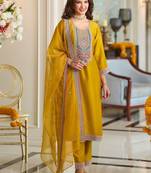 Women Ethnic Motifs Embroidered Regular Thread Work Kurta with Trousers & With Dupatta