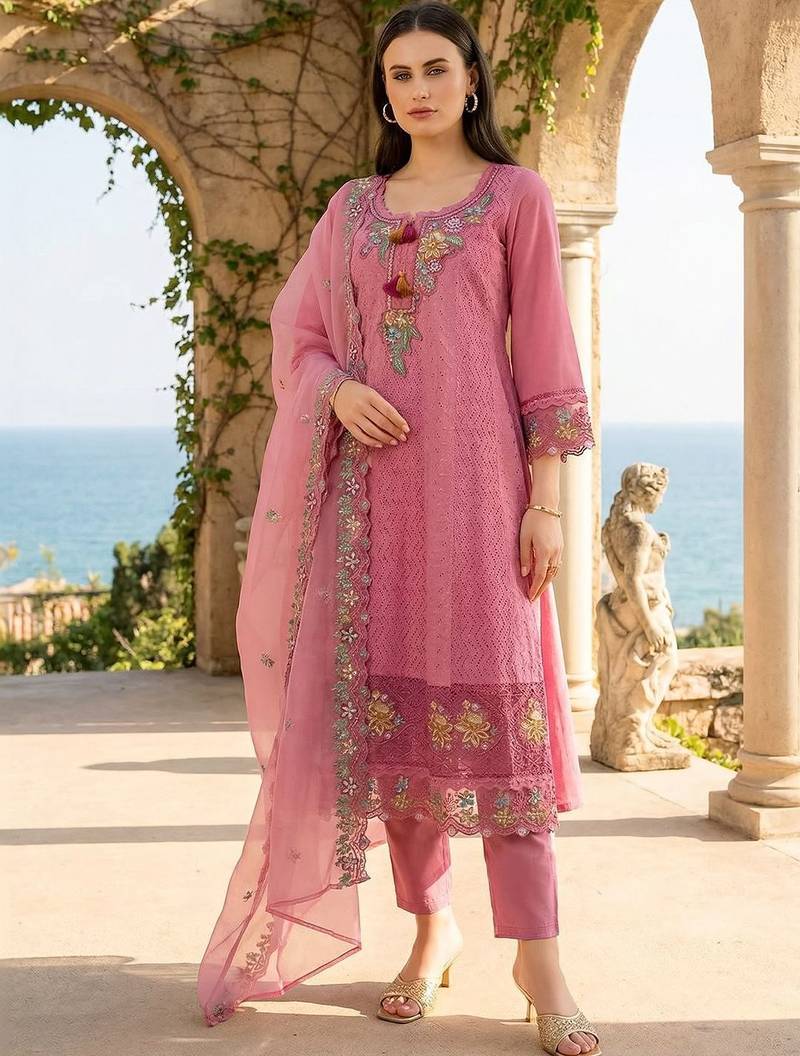 Women Floral Embroidered Regular Thread Work Pure Cotton Kurta with Trousers & With Dupatta