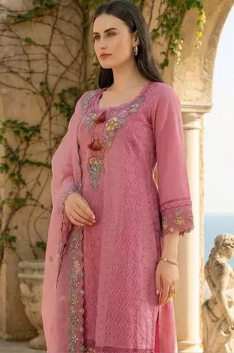Women Floral Embroidered Regular Thread Work  Cotton Kurta with Trousers & With Dupatta