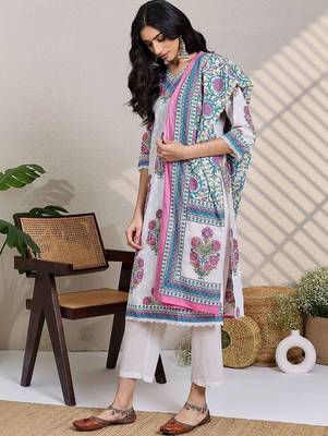 Women Floral Printed Regular  Cotton Kurta with Trousers & With Dupatta 1