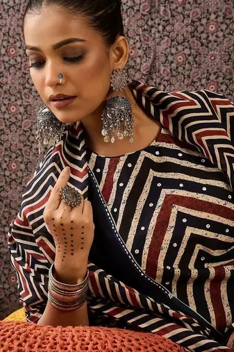Women Ethnic Motifs Printed Regular Pure Cotton Kurta with Trousers & With Dupatta
