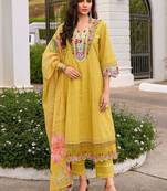 Women Floral Embroidered Regular Thread Work Pure Cotton Kurta with Trousers & With Dupatta
