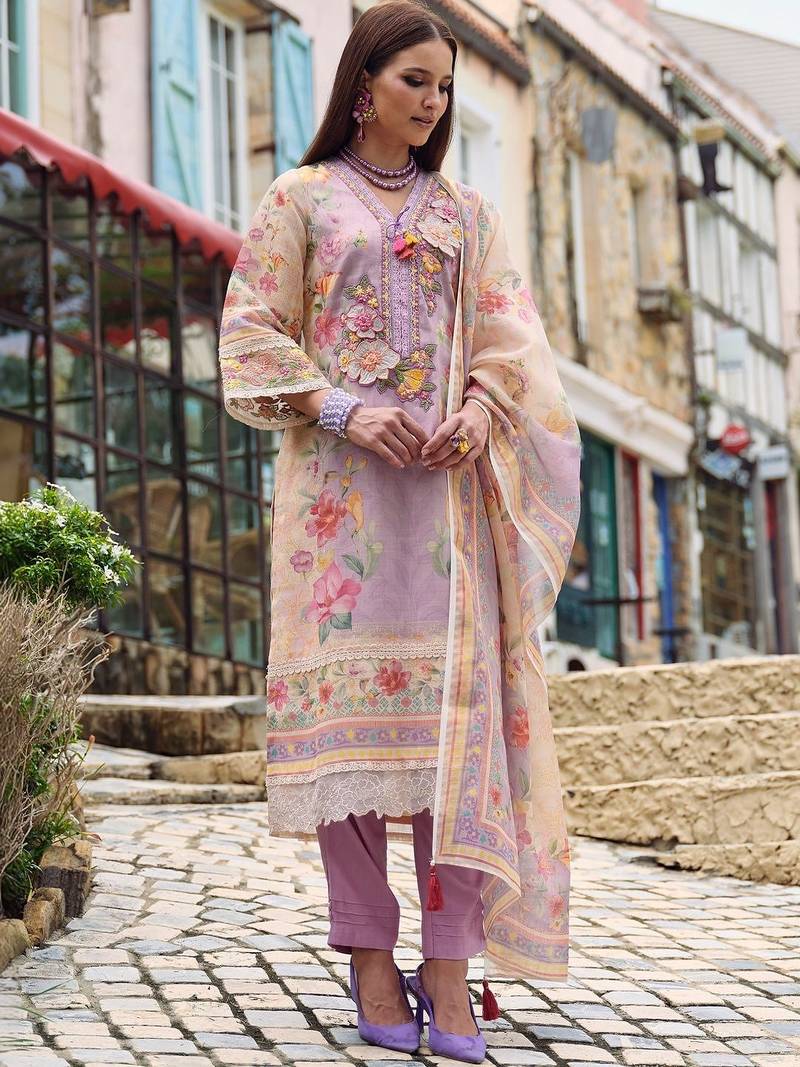 Women Kurta Sets