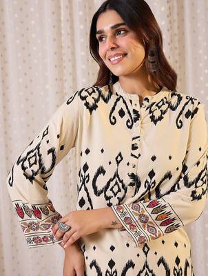 Ethnic Motifs Printed Straight Kurta With Trouser 2