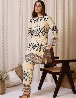 Ethnic Motifs Printed Straight Kurta With Trouser 5