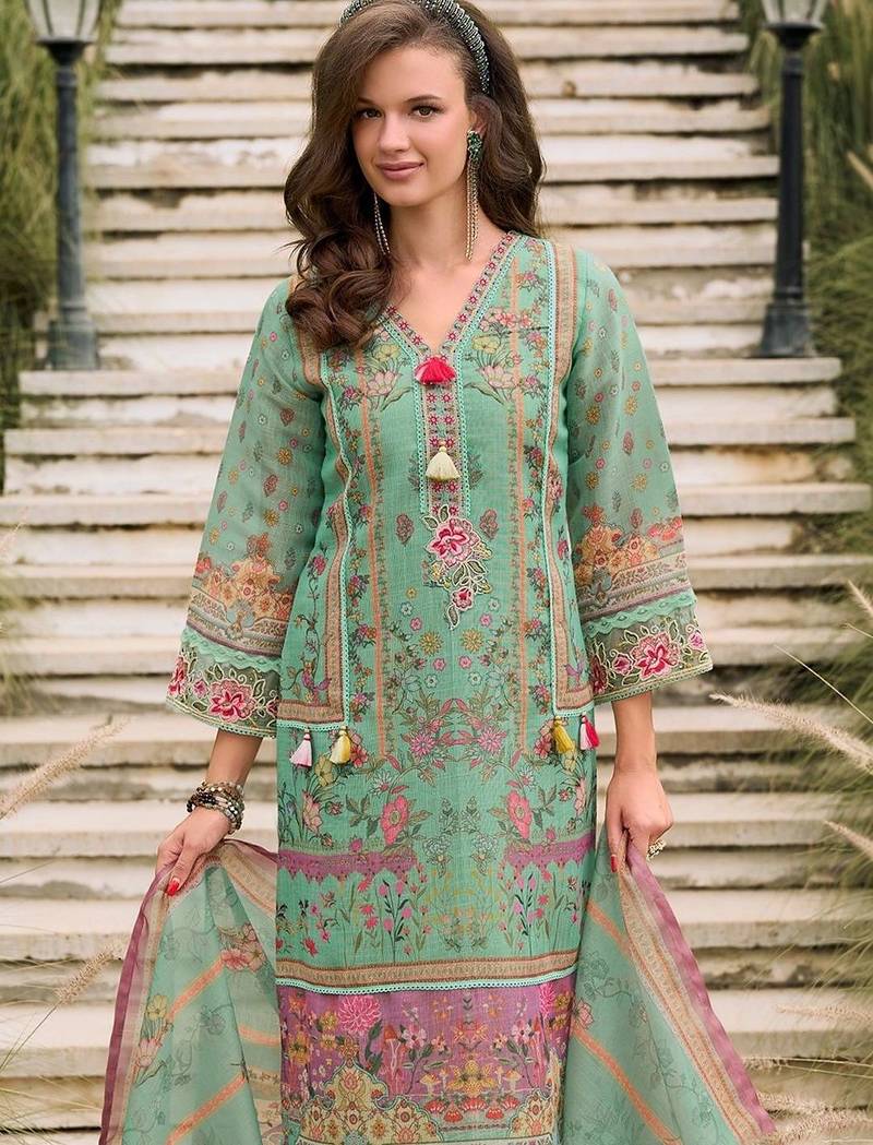Women Floral Printed Regular Linen Kurta with Trousers & With Dupatta