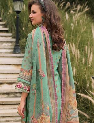 Women Floral Printed Regular Linen Kurta with Trousers & With Dupatta 3