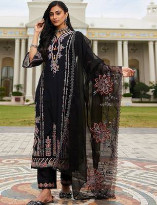 Women Ethnic Motifs Embroidered Regular Thread Work Kurta with Trousers & With Dupatta 1
