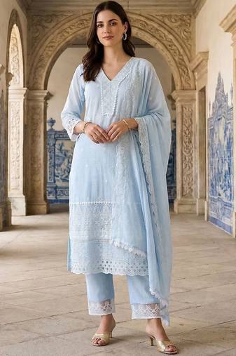 Women Ethnic Motifs Embroidered Regular Thread Work  Cotton Kurta with Trousers & With Dupatta