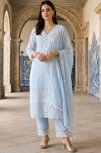 Women Ethnic Motifs Embroidered Regular Thread Work  Cotton Kurta with Trousers & With Dupatta