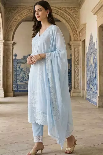 Women Ethnic Motifs Embroidered Regular Thread Work  Cotton Kurta with Trousers & With Dupatta