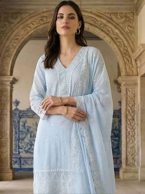 Women Ethnic Motifs Embroidered Regular Thread Work Pure Cotton Kurta with Trousers & With Dupatta 4